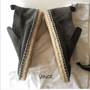 NEW VINCE grey suede leather espadrille loafer 6/7